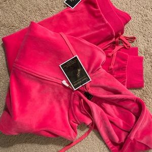 Velour Juicy Couture Sweatpants Set